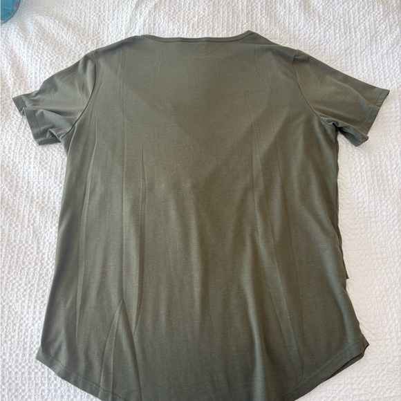 Nursing Queen - Olive Green Nursing Top - Picture 6 of 7